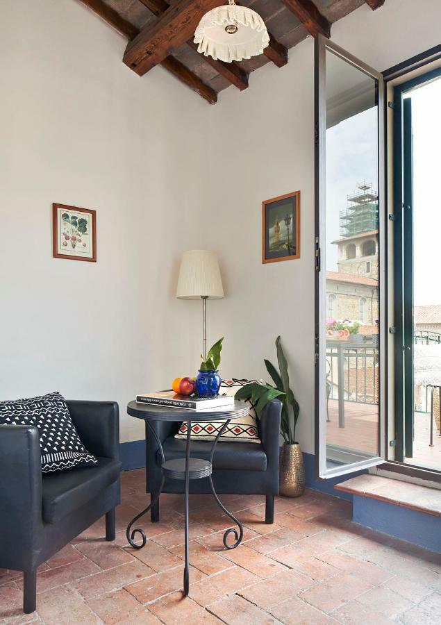 Apartment Location W/ Breathtaking Views Chic Palace